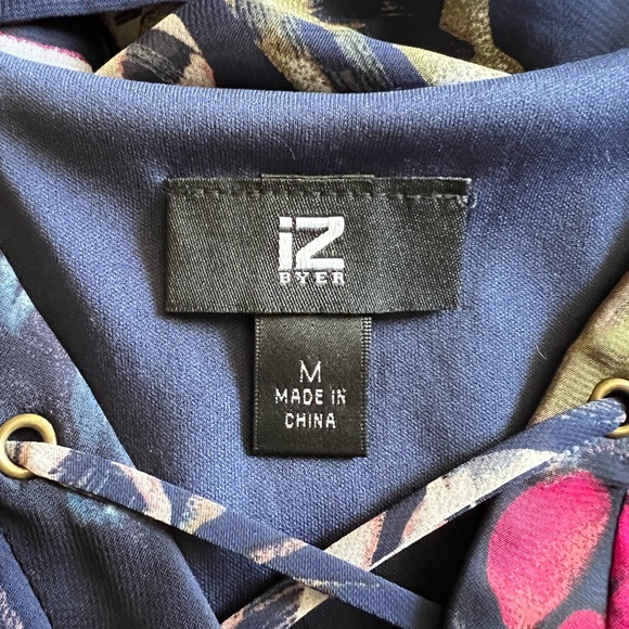 iZ BYER Floral Dress - Picture 5 of 6